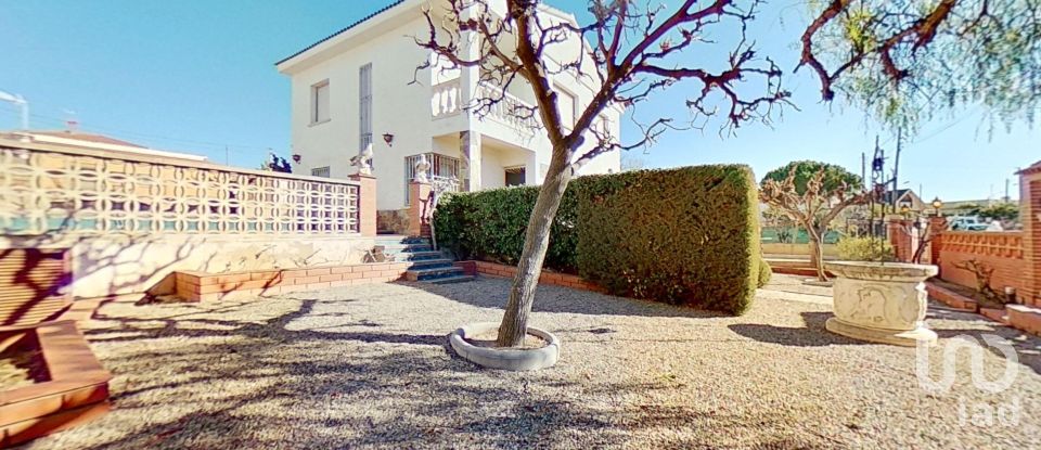 Casa 5 habitacions de 186 m² a La Bisbal del Penedès (43717)