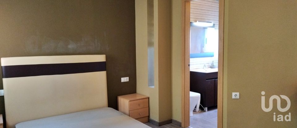 Piso 2 habitaciones de 84 m² en Oropesa/Oropesa del Mar (12594)