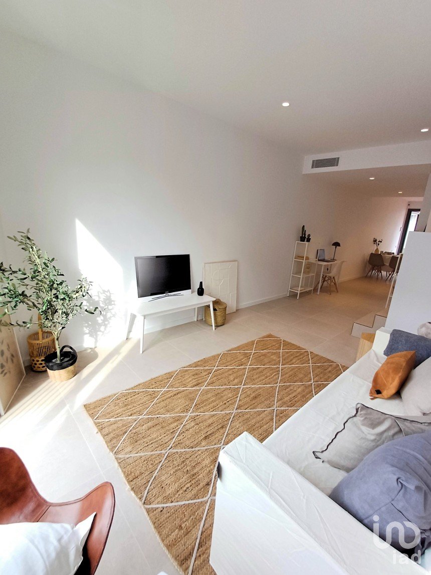 Dúplex 2 habitaciones de 134 m² en Santa Coloma de Gramenet (08921)