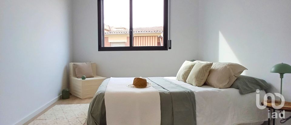 Duplex 2 bedrooms of 134 m² in Santa Coloma de Gramenet (08921)