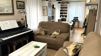 Piso 2 habitaciones de 83 m² en León (24002)