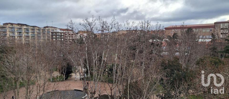 Appartement 5 chambres de 179 m² à Salamanca (37001)