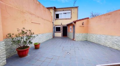 Casa 3 habitacions de 190 m² a Laguna de Negrillos (24234)