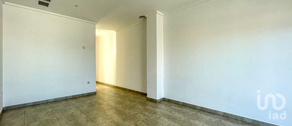 Pis 2 habitacions de 89 m² a Pego (03780)