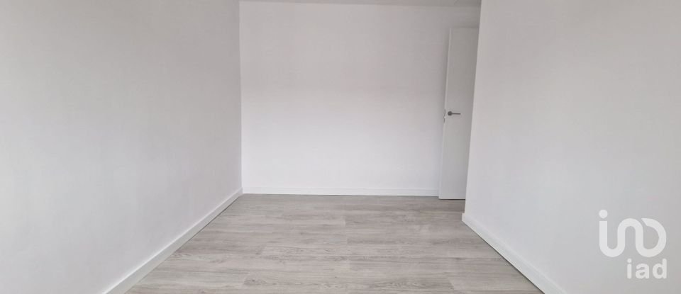 Appartement 3 chambres de 66 m² à Cornella de Llobregat (08940)
