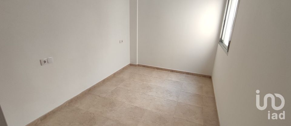 Pis 3 habitacions de 107 m² a Chilches/Xilxes (12592)