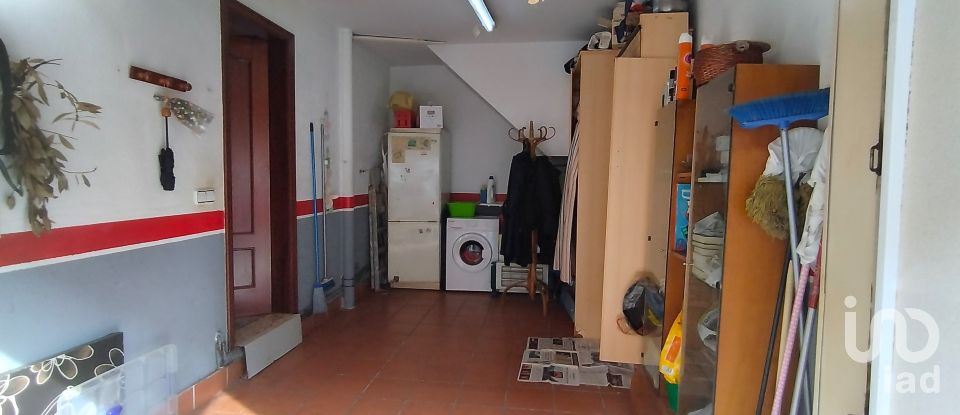 Casa 4 habitacions de 141 m² a Vilanova i la Geltrú (08800)