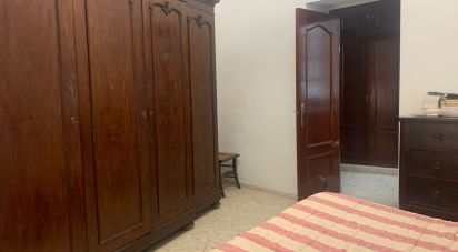 Piso 3 habitaciones de 170 m² en Cádiz (11003)
