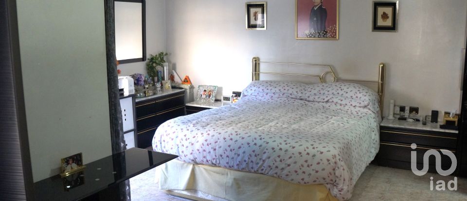Appartement 3 chambres de 94 m² à Barcelona (08004)
