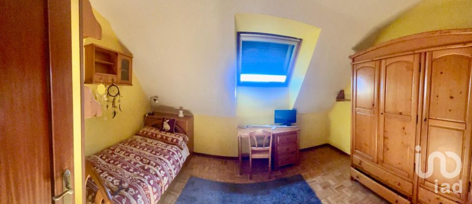 Apartment 3 bedrooms of 116 m² in León (24008)