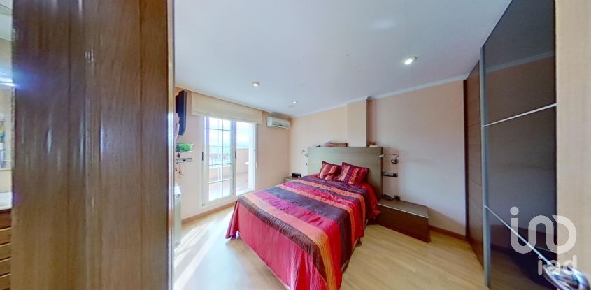 Casa 3 habitacions de 449 m² a Ibi (03440)