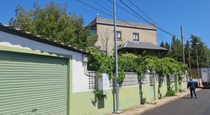 Casa 6 habitaciones de 326 m² en Poligono Villacedre (24009)