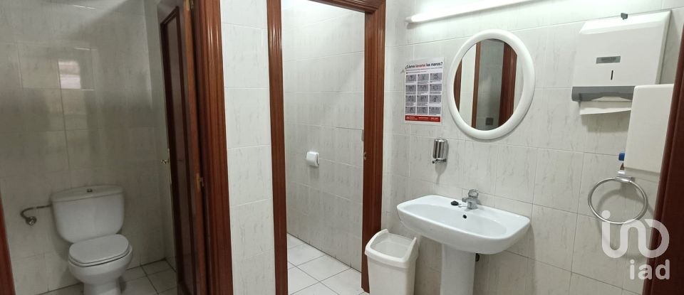 Offices of 210 m² in León (24008)