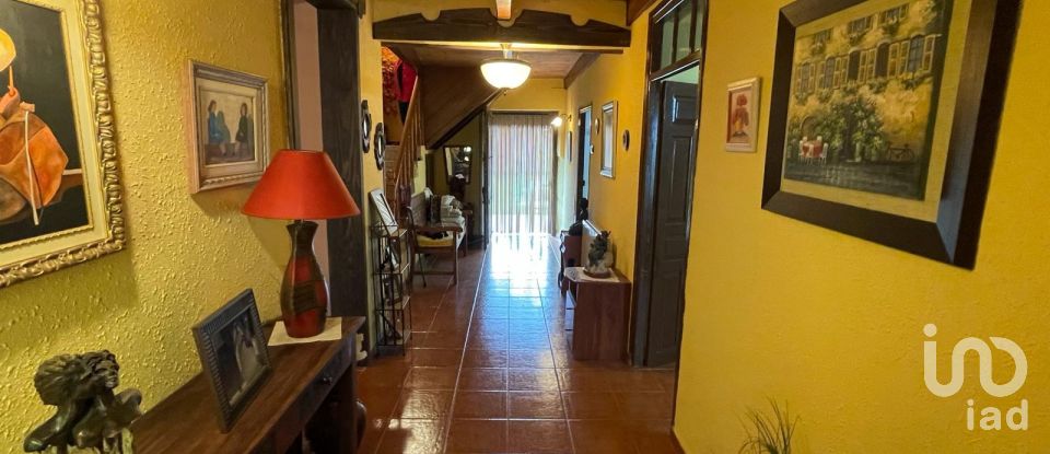 Casa 6 habitaciones de 356 m² en Villamarco (24345)