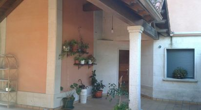 Lodge 4 bedrooms of 415 m² in Santa Lucia de Moraña (36660)