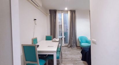 Appartement 4 chambres de 79 m² à Barcelona (08002)