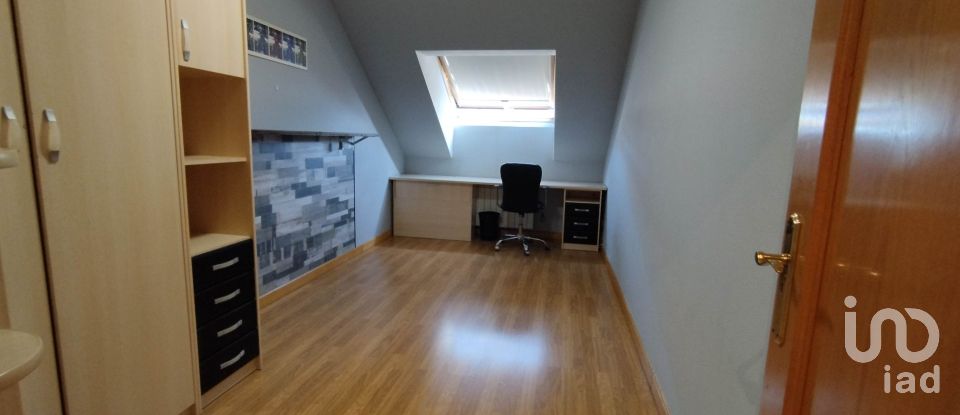 Pis 3 habitacions de 90 m² a Cabrerizos (37193)