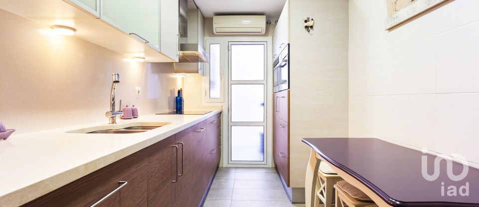 Appartement 4 chambres de 98 m² à Barcelona (08032)