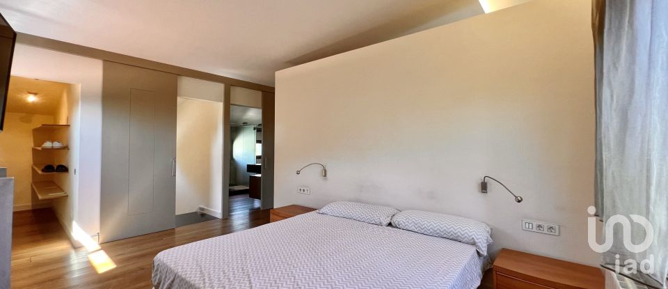 Gîte 4 chambres de 319 m² à Cabrera de Mar (08349)