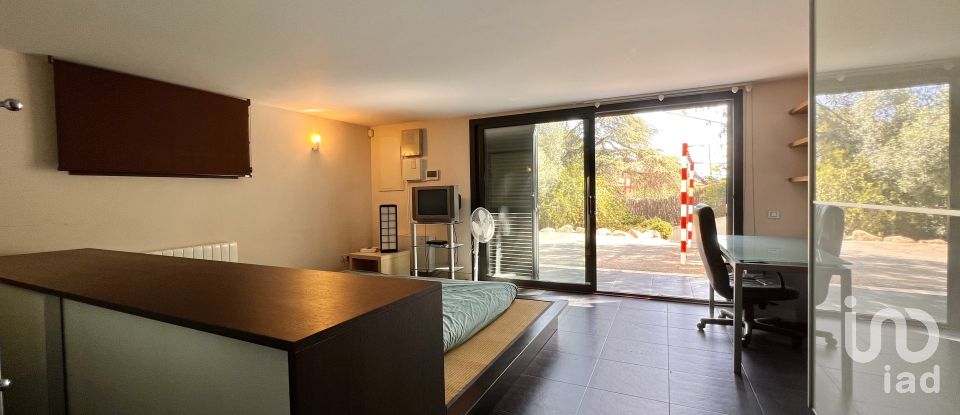 Gîte 4 chambres de 319 m² à Cabrera de Mar (08349)