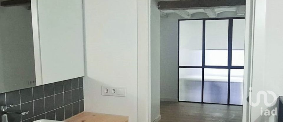 Piso 3 habitaciones de 76 m² en Barcelona (08001)