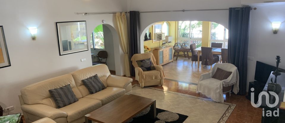 House 4 bedrooms of 349 m² in Magaluf (07181)