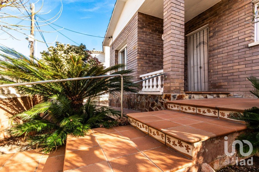 House 4 bedrooms of 216 m² in Lliça d'Amunt (08186)
