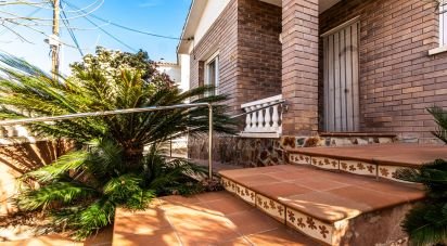 Casa 4 habitaciones de 216 m² en Lliça d'Amunt (08186)