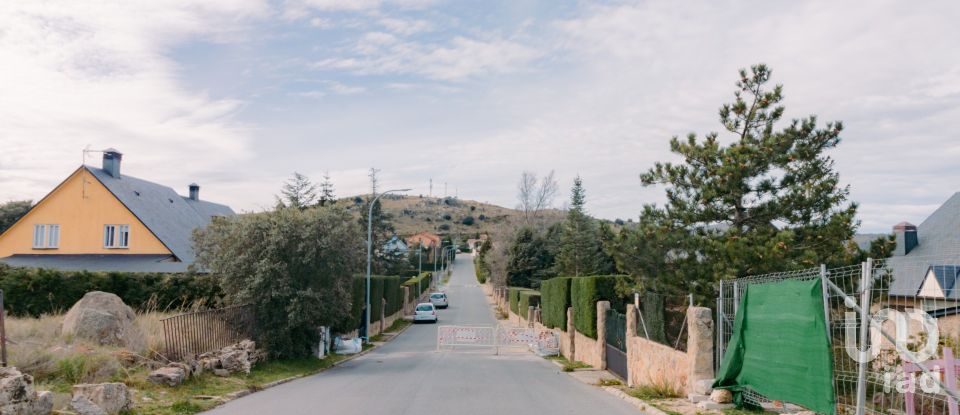 Lodge 4 bedrooms of 520 m² in Los Angeles de San Rafael (40424)