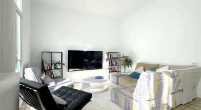 Piso 4 habitaciones de 125 m² en Barcelona (08015)