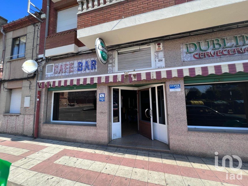 Shop / premises commercial of 101 m² in Trobajo del Camino (24010)