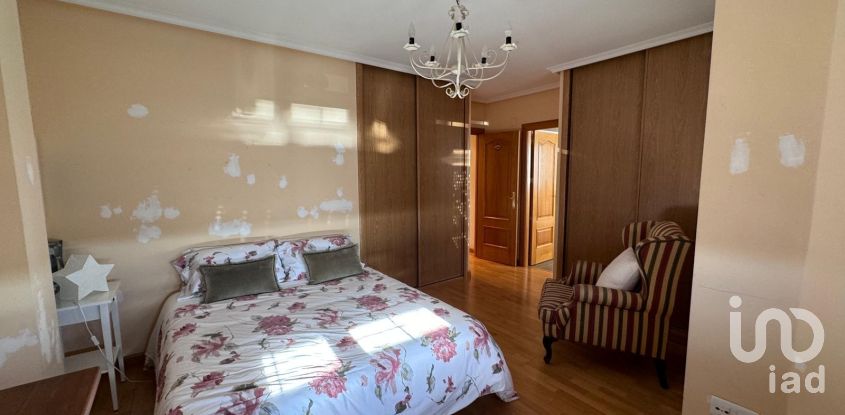 Maison 4 chambres de 287 m² à Villarrodrigo de Las Regueras (24197)