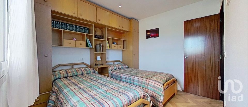 Pis 3 habitacions de 144 m² a Camping Montroig (43892)