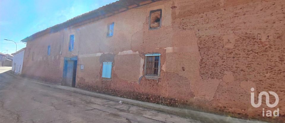 House 5 bedrooms of 835 m² in Estebanez de La Calzada (24288)
