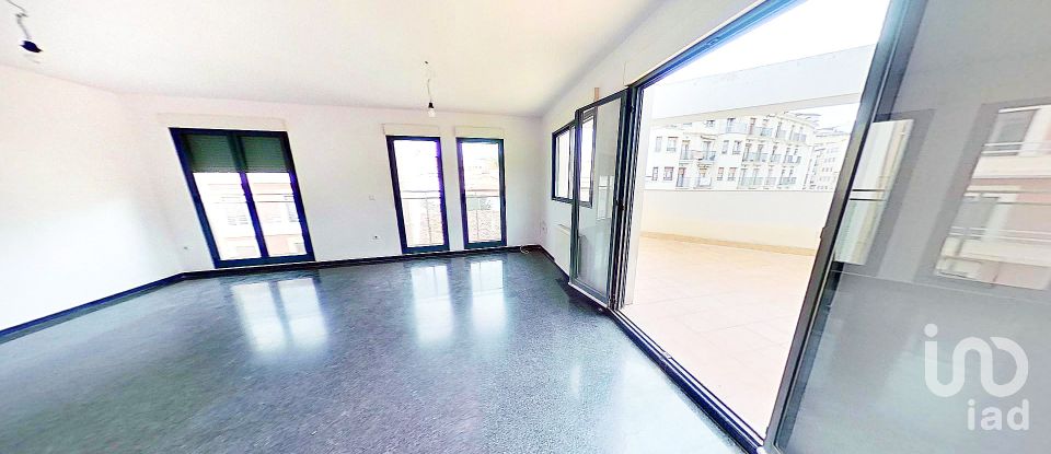 Appartement 3 chambres de 144 m² à Alcoi/Alcoy (03801)