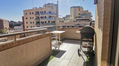 Apartment 4 bedrooms of 320 m² in Valencia (46015)