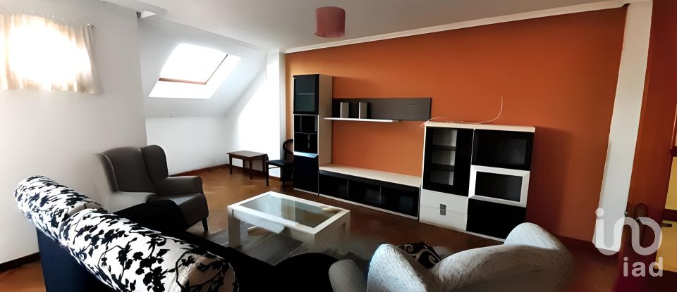 Pis 3 habitacions de 127 m² a La Bañeza (24750)
