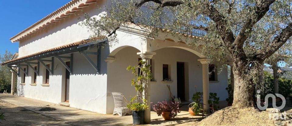 Cottage 3 bedrooms of 223 m² in Cervera del Maestre (12578)