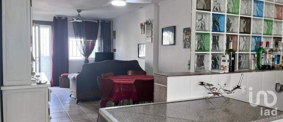 Casa 4 habitacions de 90 m² a Els Poblets (03779)
