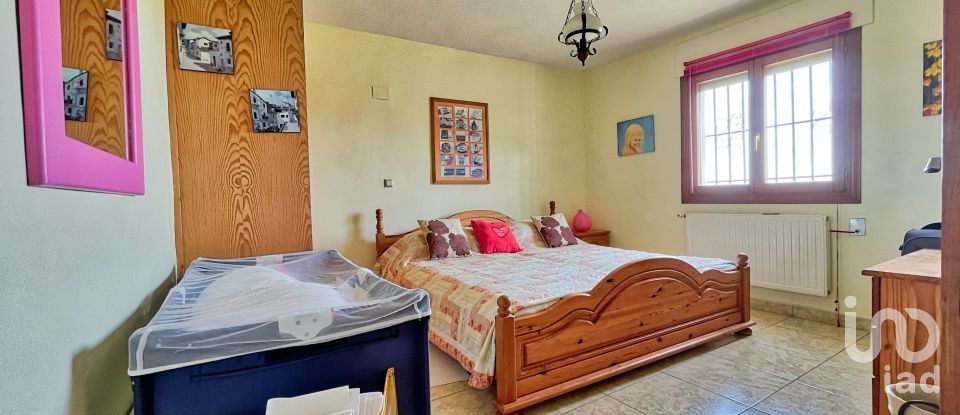 House 3 bedrooms of 153 m² in Urbanización Monte Pego (03789)