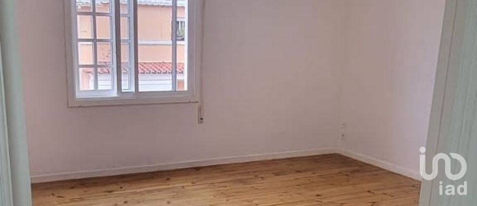 Piso 4 habitaciones de 136 m² en Vigo (36204)