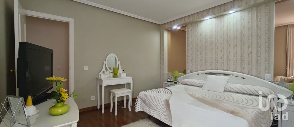 Pis 4 habitacions de 126 m² a Cambrils (43850)