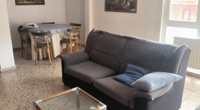 Piso 4 habitaciones de 166 m² en León (24007)