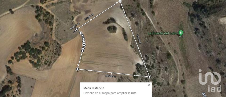 Terreno de 19.081 m² en Los Santos de la Humosa (28817)
