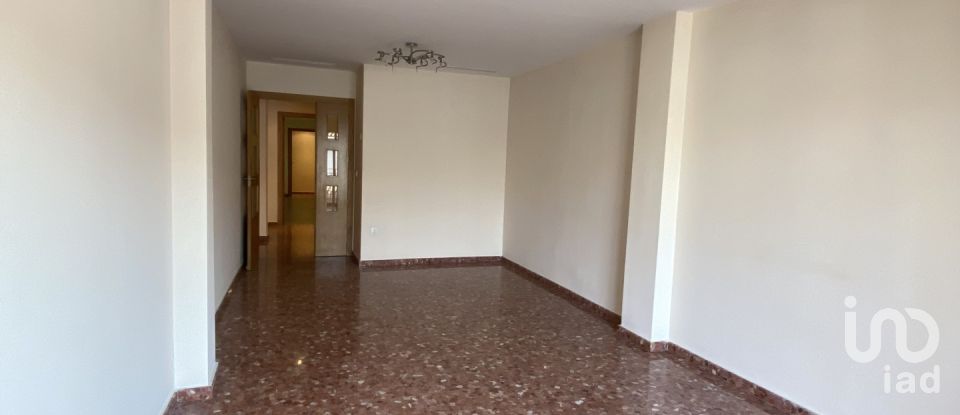 Appartement 3 chambres de 250 m² à Albalat de la Ribera (46687)