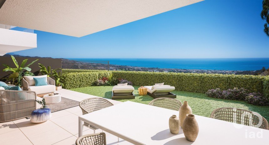 Edificio 2 habitaciones de 81 m² en Rincón de la Victoria (29730)