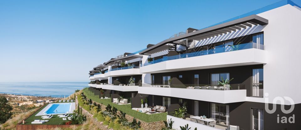 Edificio 2 habitaciones de 81 m² en Rincón de la Victoria (29730)