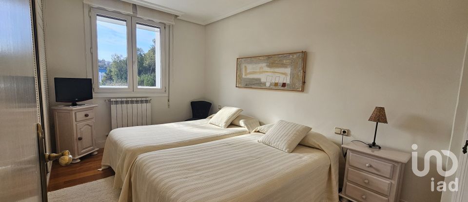 Piso 3 habitaciones de 80 m² en Donostia-San Sebastián (20010)