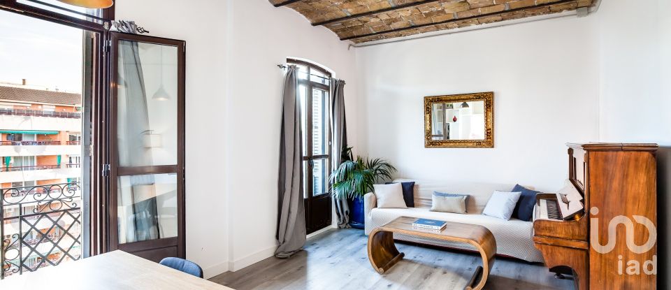 Piso 2 habitaciones de 135 m² en Barcelona (08013)