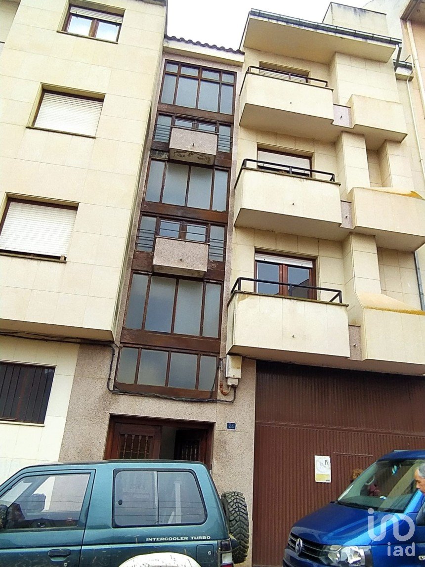 Piso 4 habitaciones de 143 m² en Benavente (49600)